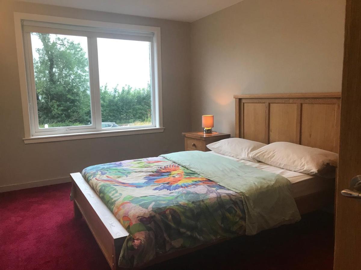 Appin, Beautiful Lochside Apartment With Balcony Fort William Buitenkant foto